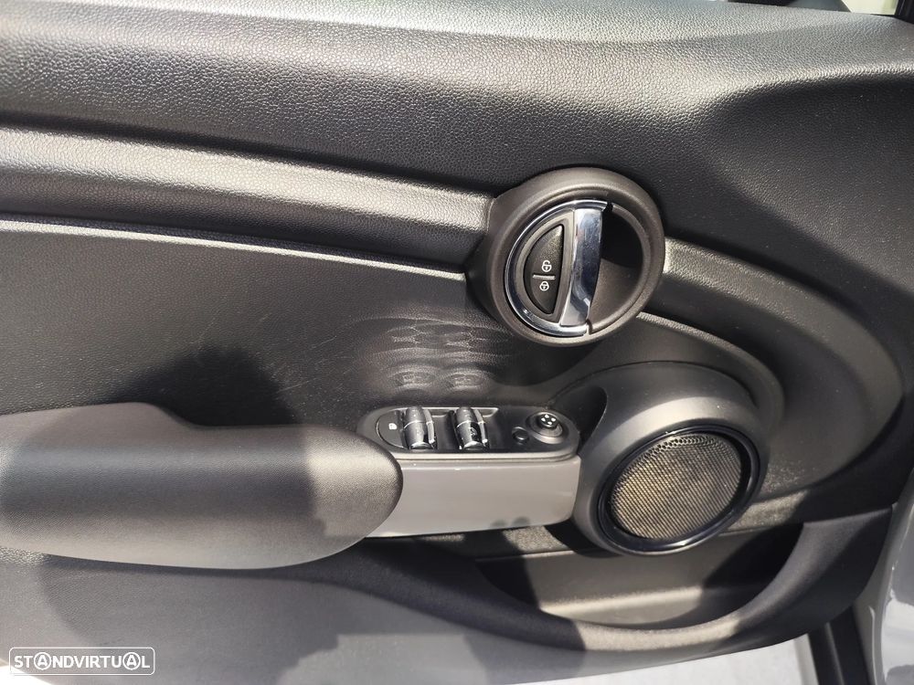 MINI 5 Portas Cooper - 17