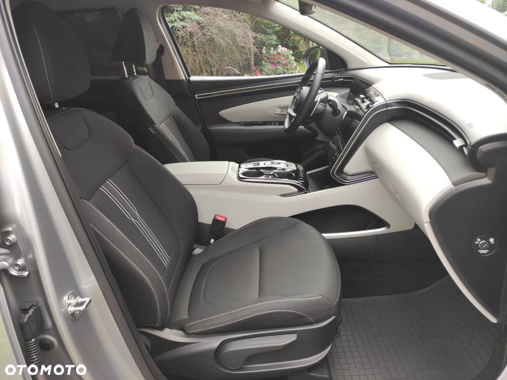 Hyundai Tucson 1.6 T-GDi Executive 2WD DCT - 13