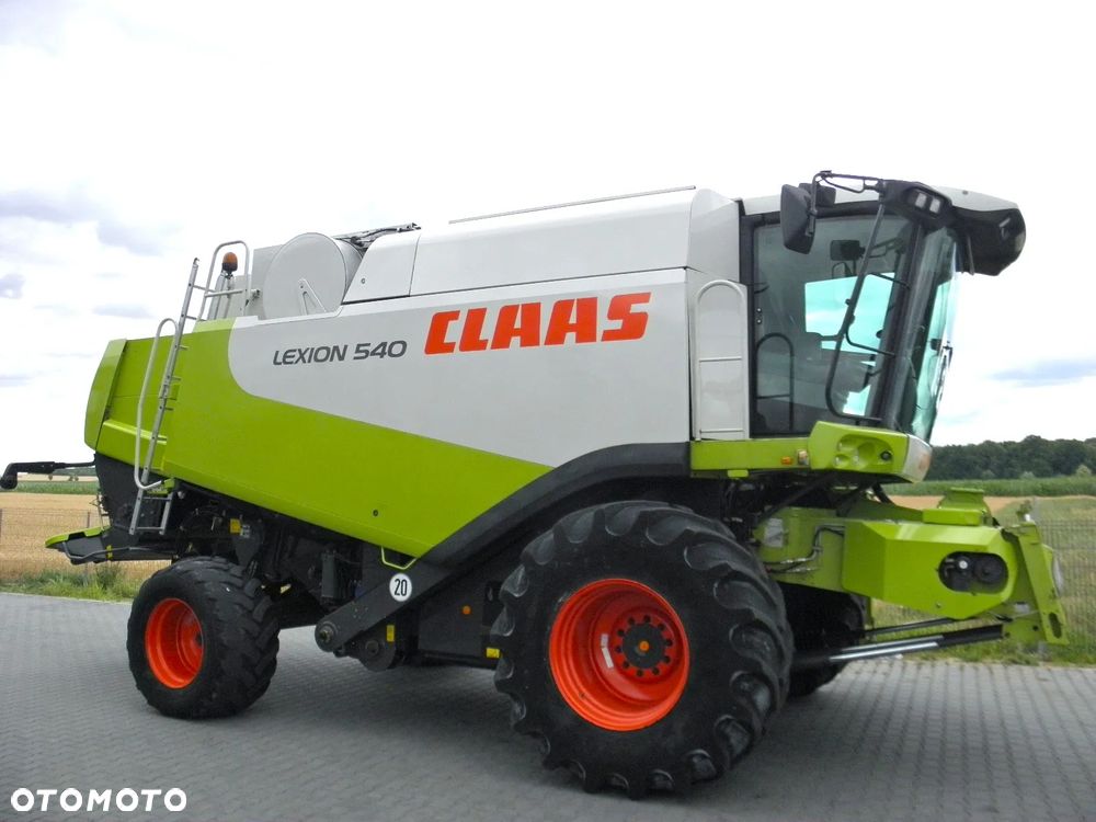 Claas Lexion 540 2006 Rok, heder V 660, Nie Malowany, Stan Bardzo Dobry - 2