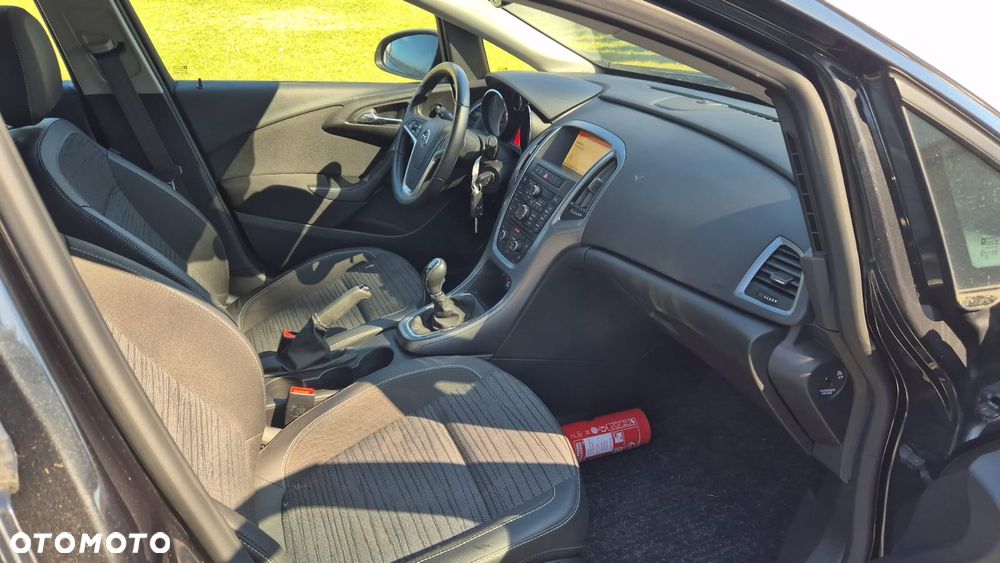 Opel Astra 1.6 D (CDTI DPF ecoFLEX) Start/Stop Edition - 12
