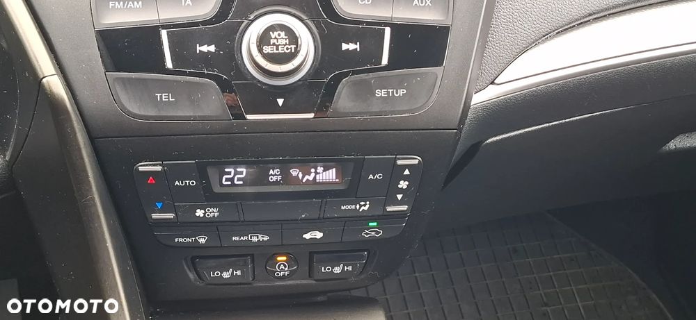 Honda Civic 1.4 i-VTEC Sport Black Edition - 24