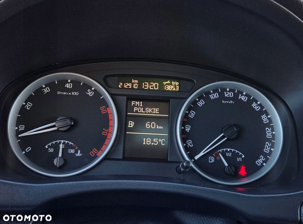 Skoda Roomster 1.6 16V Comfort - 31