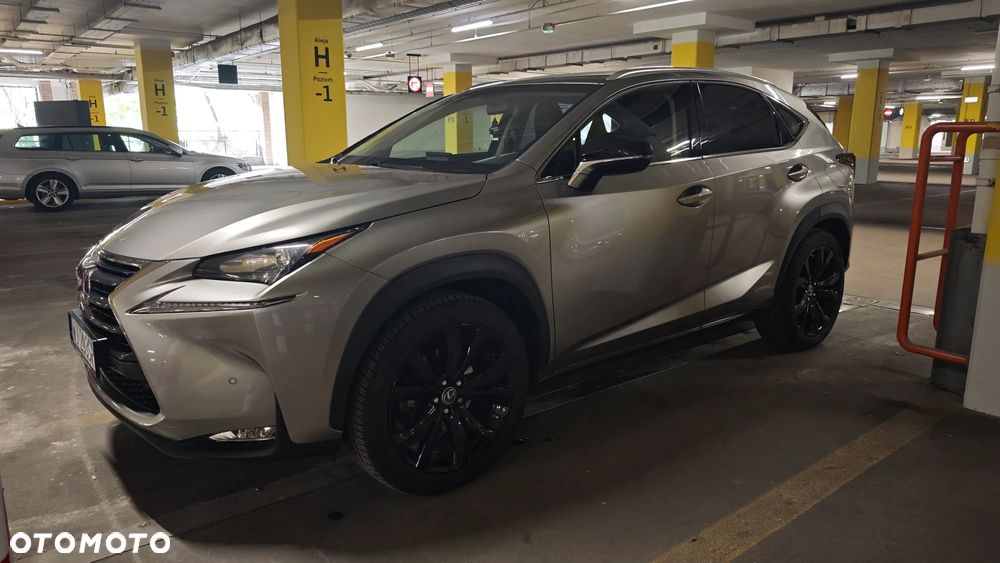 Lexus NX 300h Elegance AWD - 16