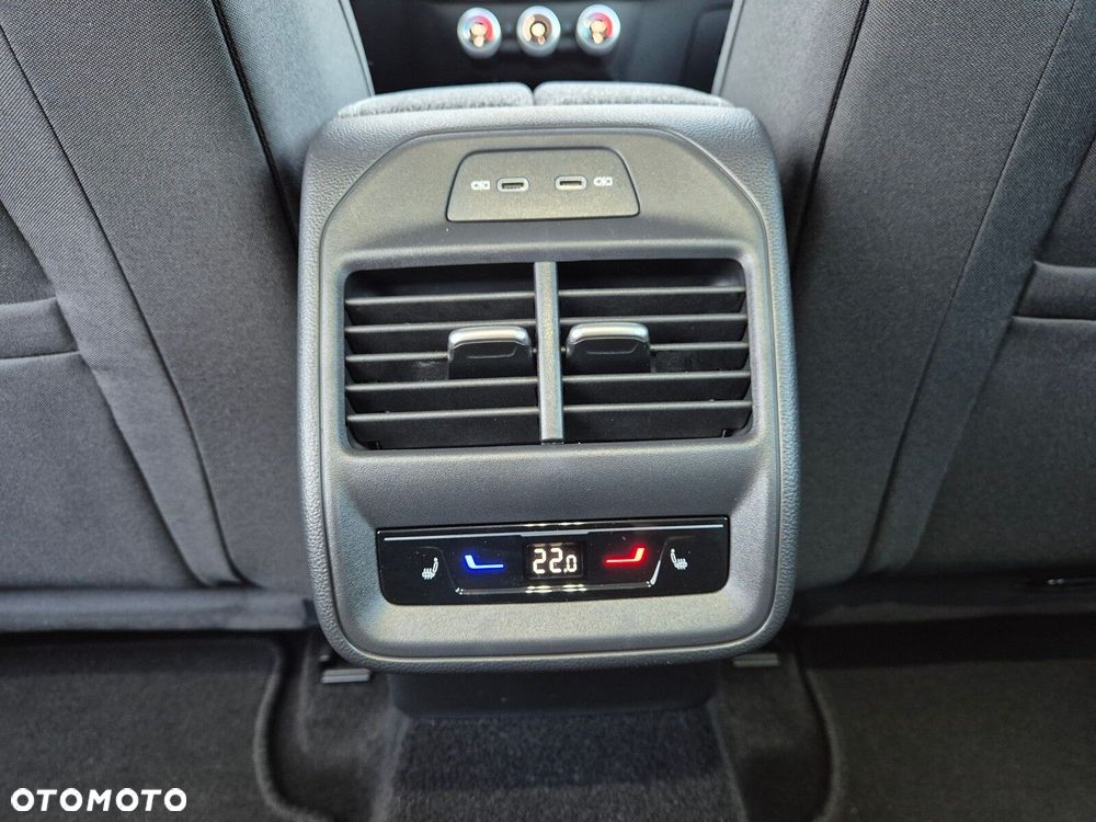 Skoda Superb 2.0 TDI SCR 4x4 Edition 130 DSG - 38