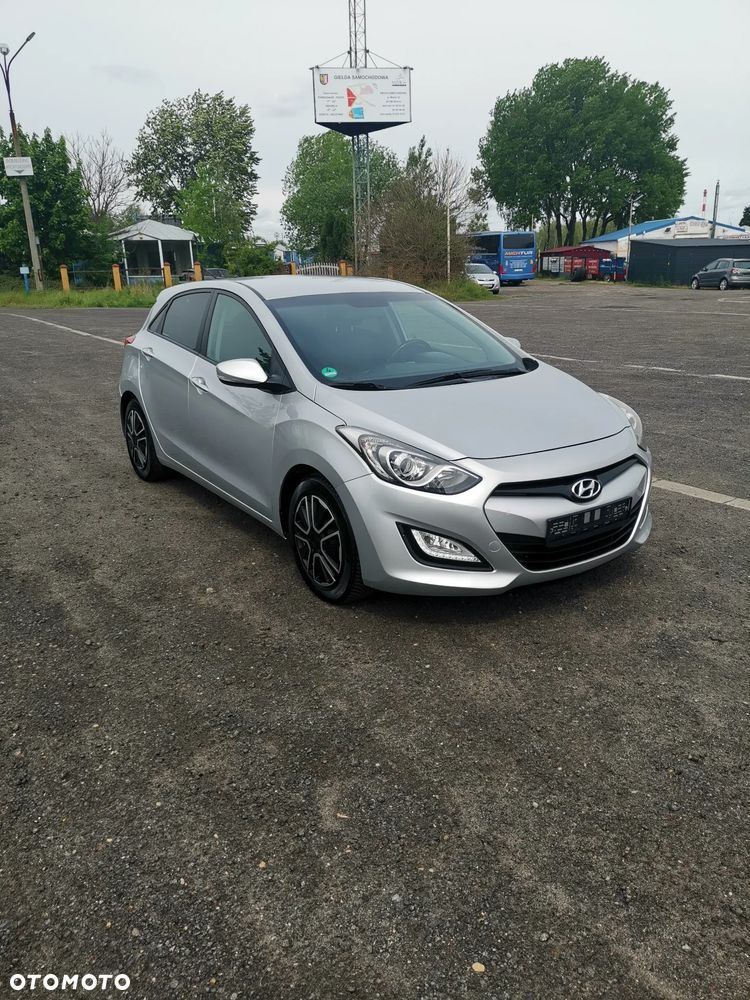 Hyundai i30 - 19