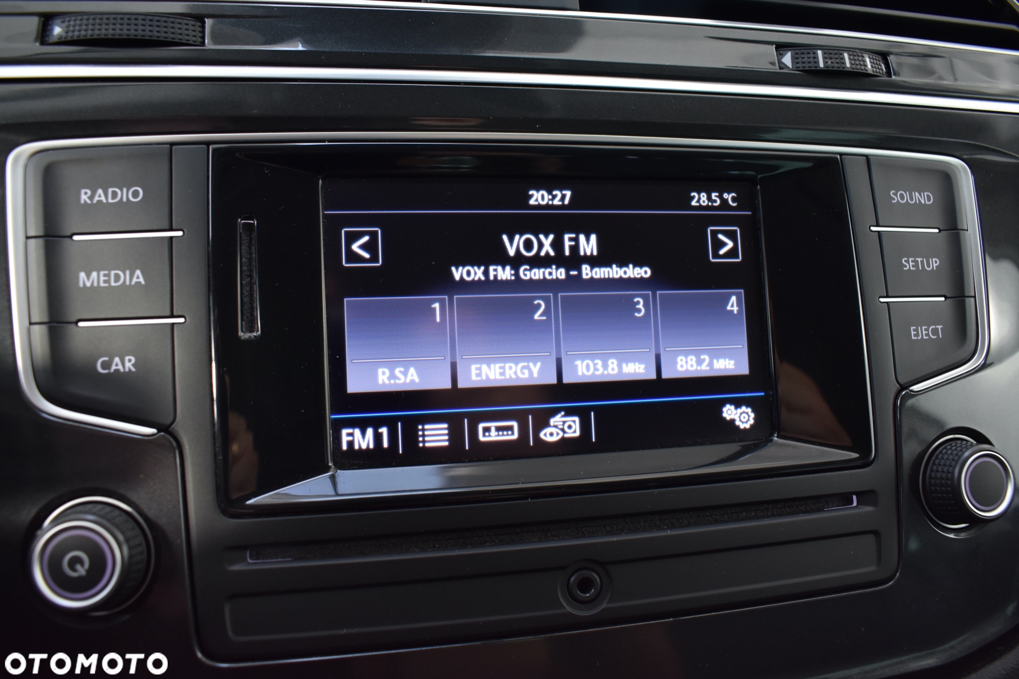 Volkswagen Tiguan 2.0 TDI SCR R-Line - 35