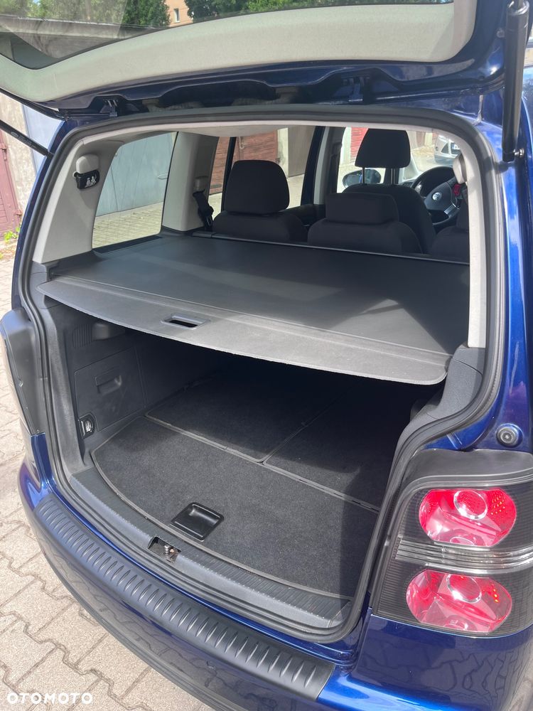 Volkswagen Touran 1.9 TDI Trendline - 10