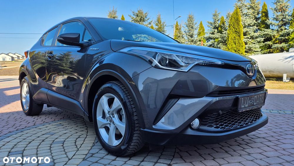 Toyota C-HR Flow - 36