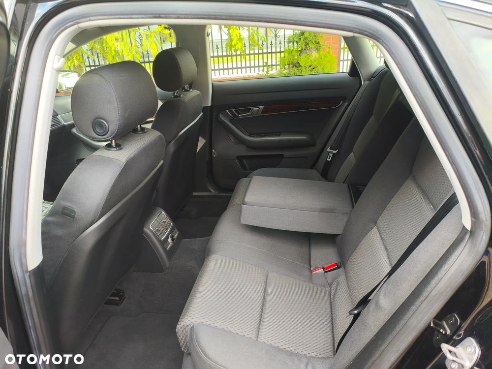 Audi A6 Limousine 2.4 - 9