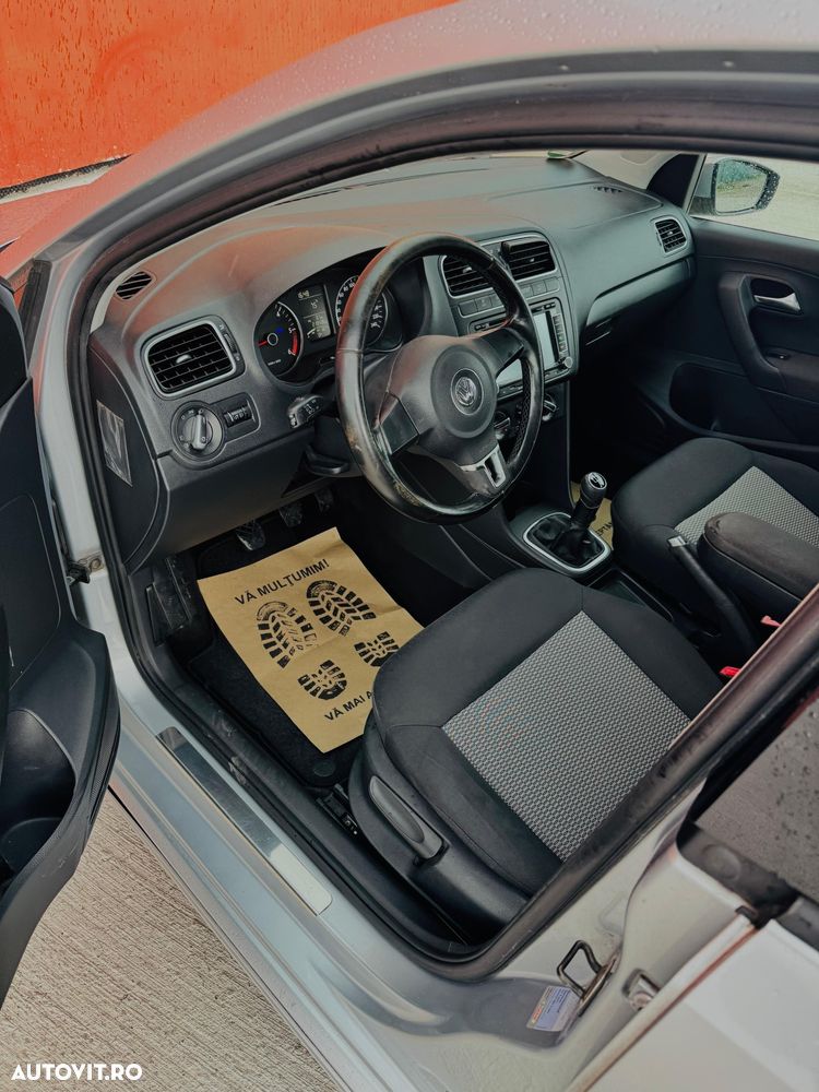 Volkswagen Polo - 21