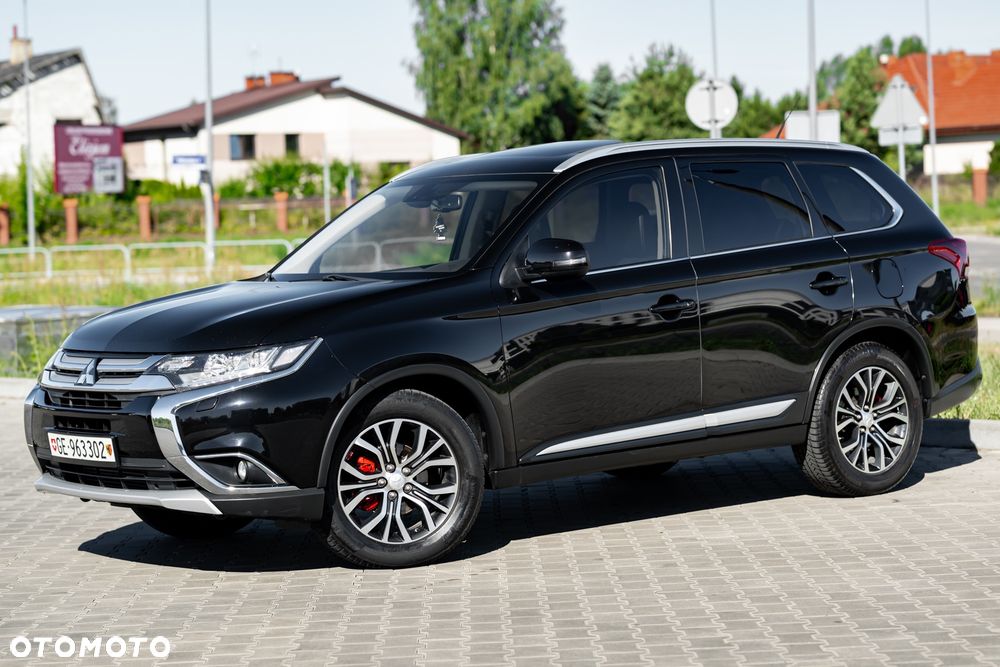 Mitsubishi Outlander 2.2 DI-D 4WD Automatik Invite - 6