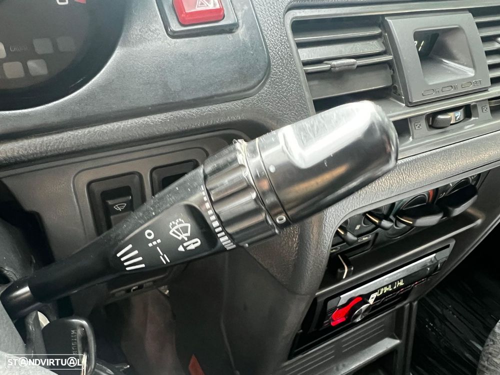 Mitsubishi Pajero 2.8 TD GLS - 22