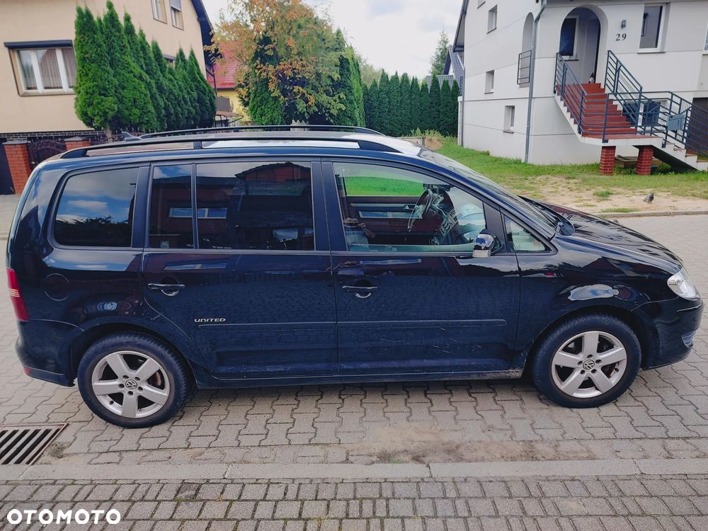 Volkswagen Touran 1.6 Trendline - 5
