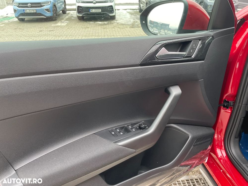 Volkswagen Taigo - 12