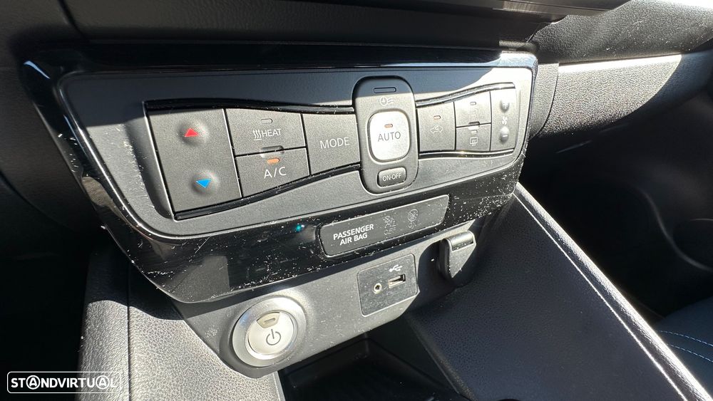 Nissan Leaf N-Connecta - 47