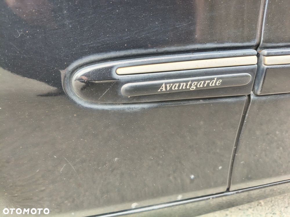 Mercedes-Benz Klasa E 220 CDI Automatik Avantgarde - 14