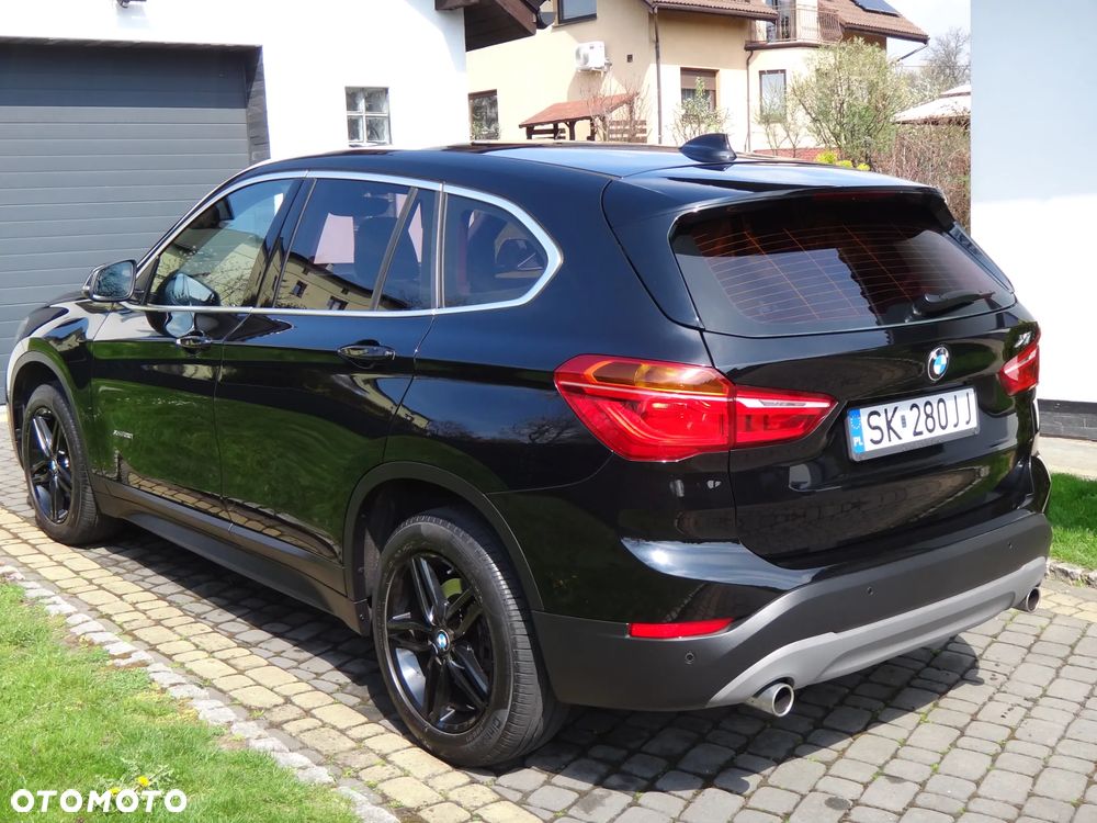 BMW X1 xDrive20i - 6