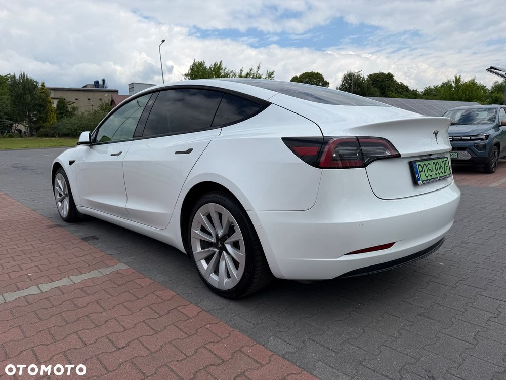 Tesla Model 3 Langstreckenbatterie Allradantrieb Dual Motor - 11