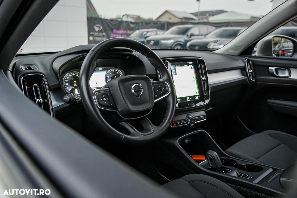Volvo XC 40 T2 Plus Bright - 23