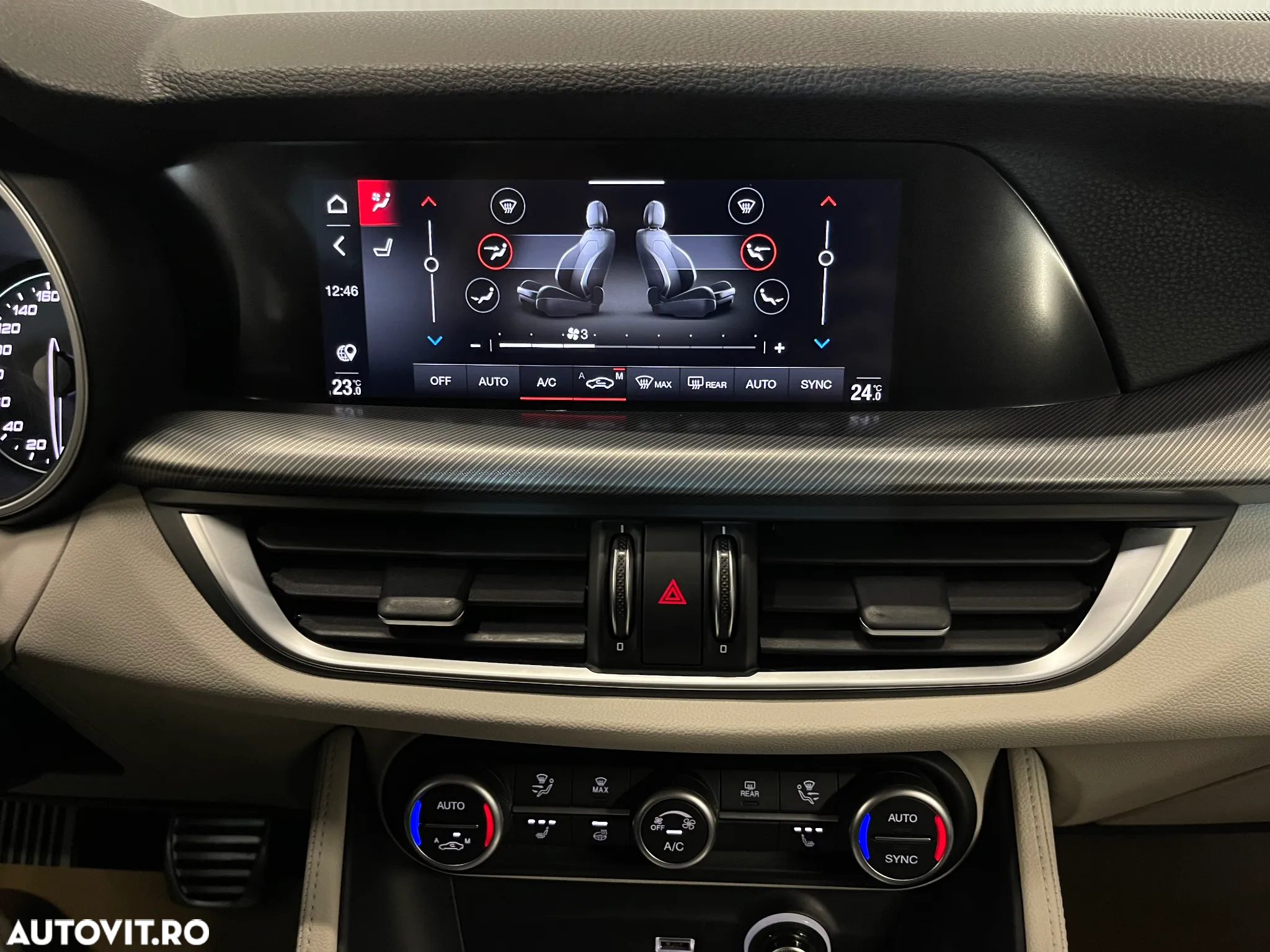 Alfa Romeo Stelvio 2.0 Turbo AWD AT8 Veloce - 28