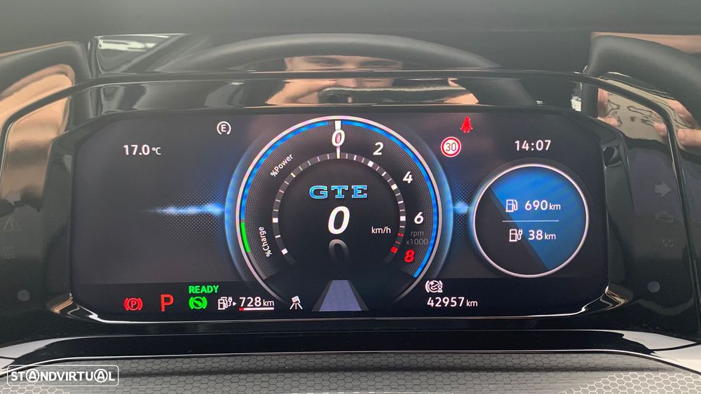 VW Golf 1.4 eHybrid OPF DSG GTE - 13