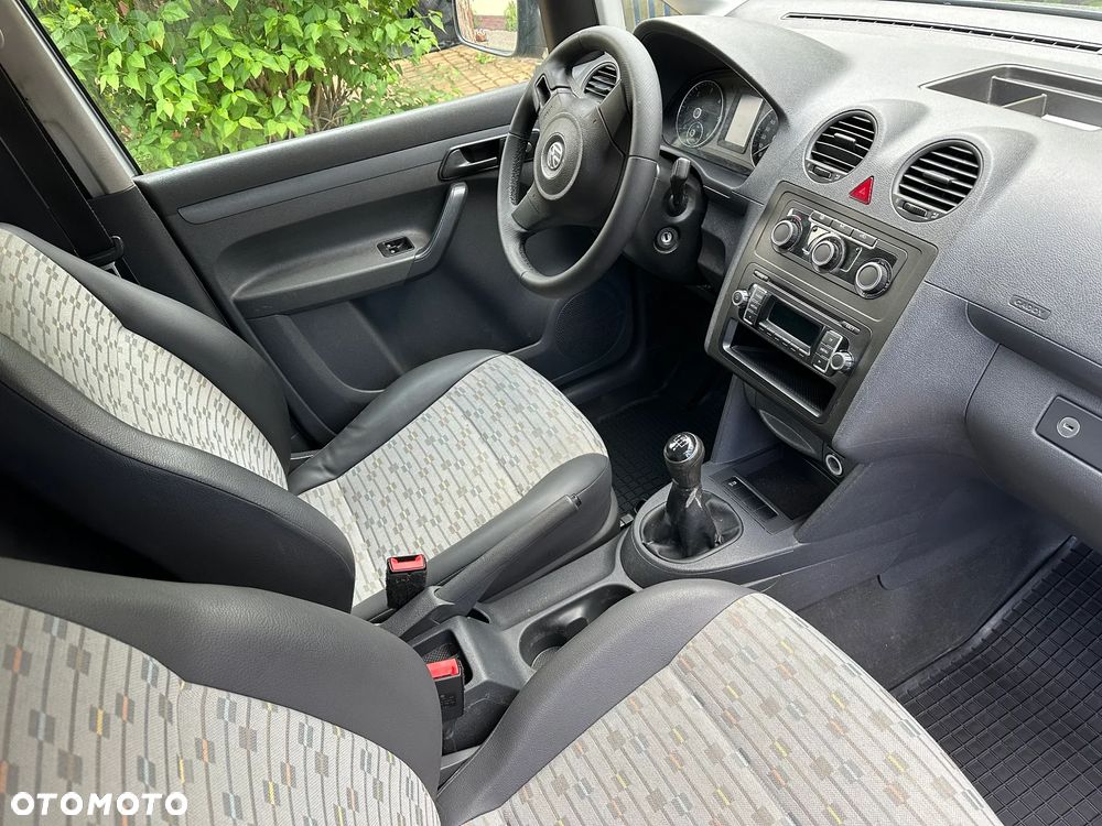 Volkswagen CADDY - 27
