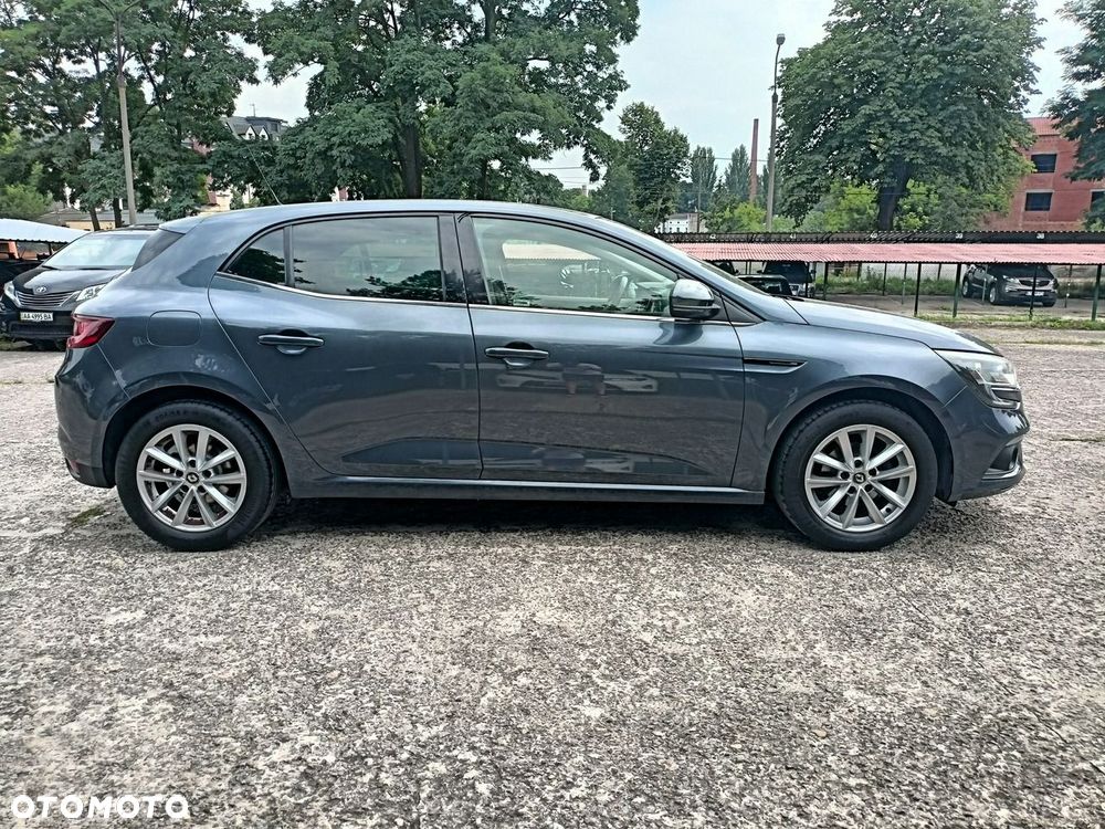 Renault Megane 1.6 SCe Life - 11