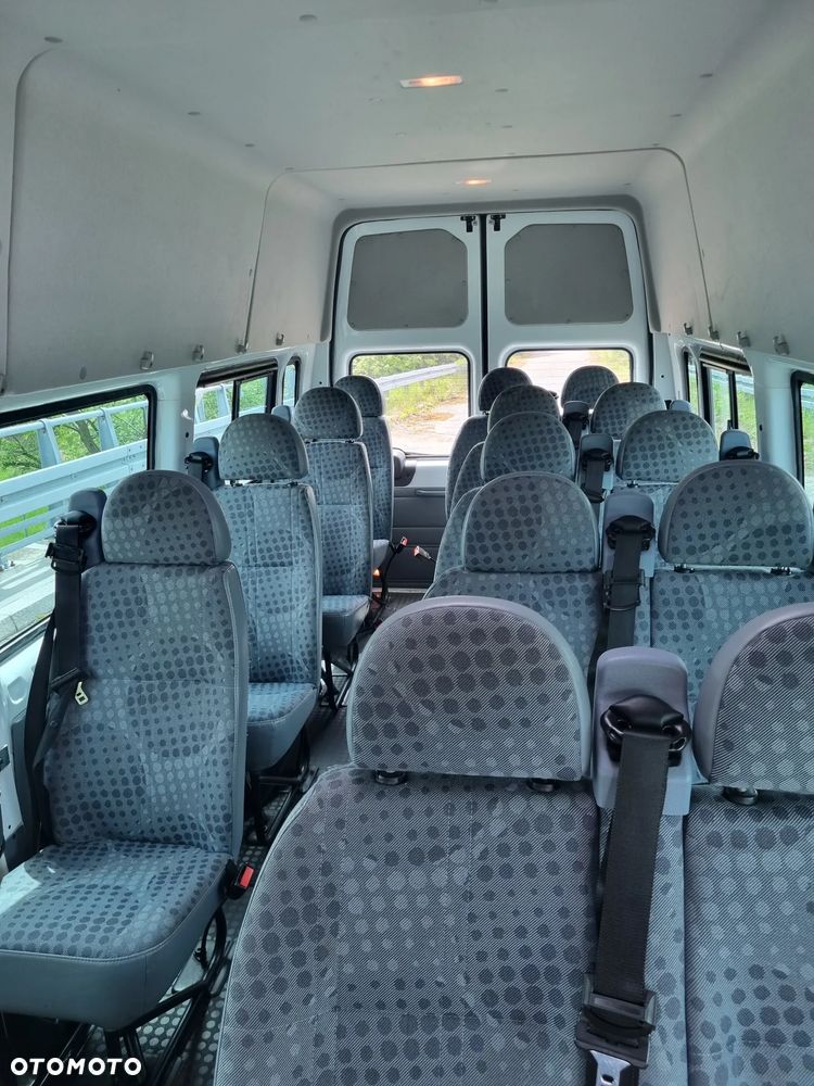 Ford Transit - 14