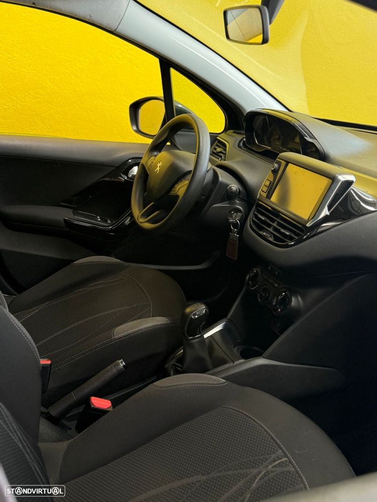 Peugeot 208 1.6 e-HDi Allure - 5