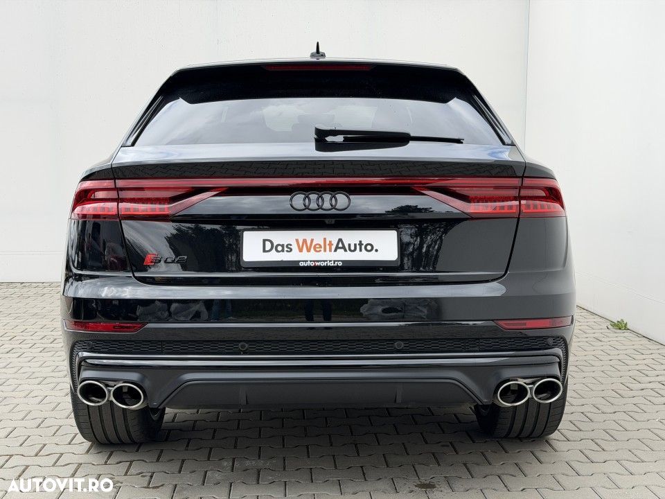 Audi SQ8 - 5