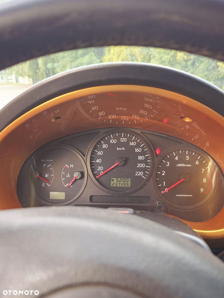 Subaru Impreza 2.0 RA - 11