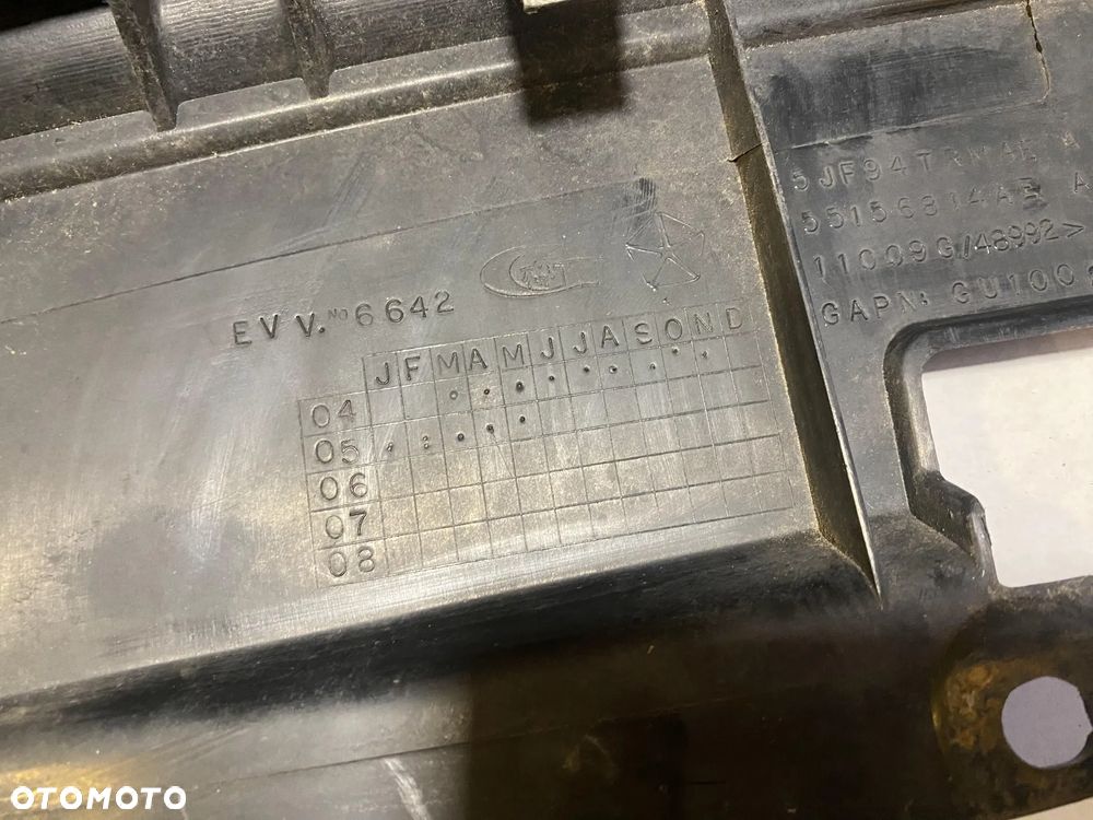 Grill atrapa chłodnicy Jeep Grand Cherokee WK WH 82209206 OE - 6