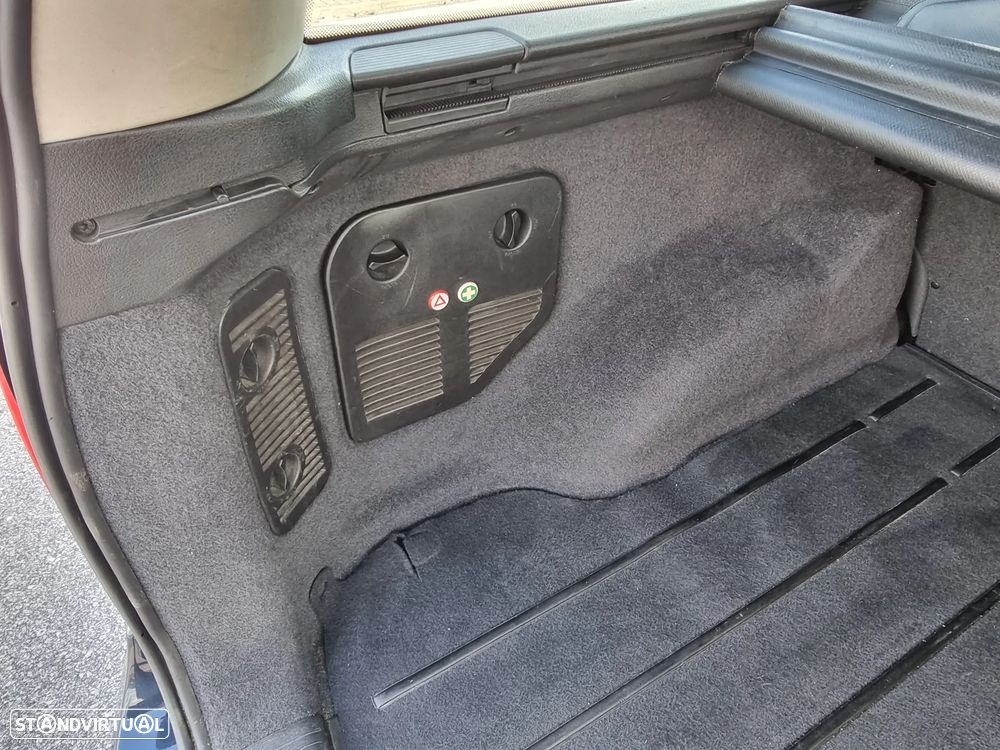 Opel Astra Caravan - 14