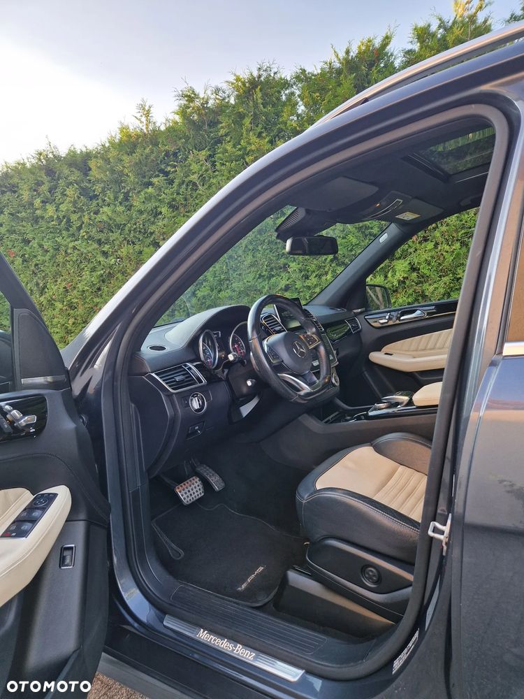 Mercedes-Benz GLE - 9