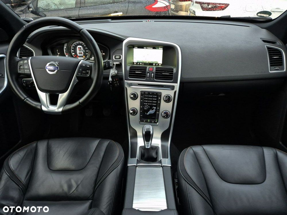 Volvo XC 60 D3 Ocean Race - 25