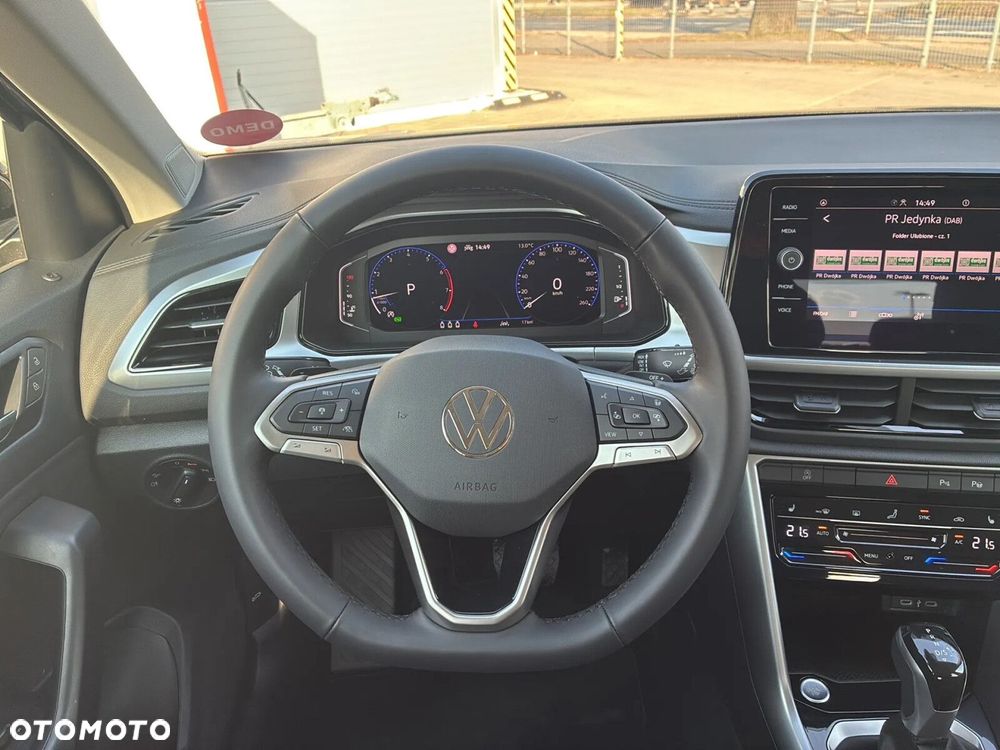 Volkswagen T-Roc - 14