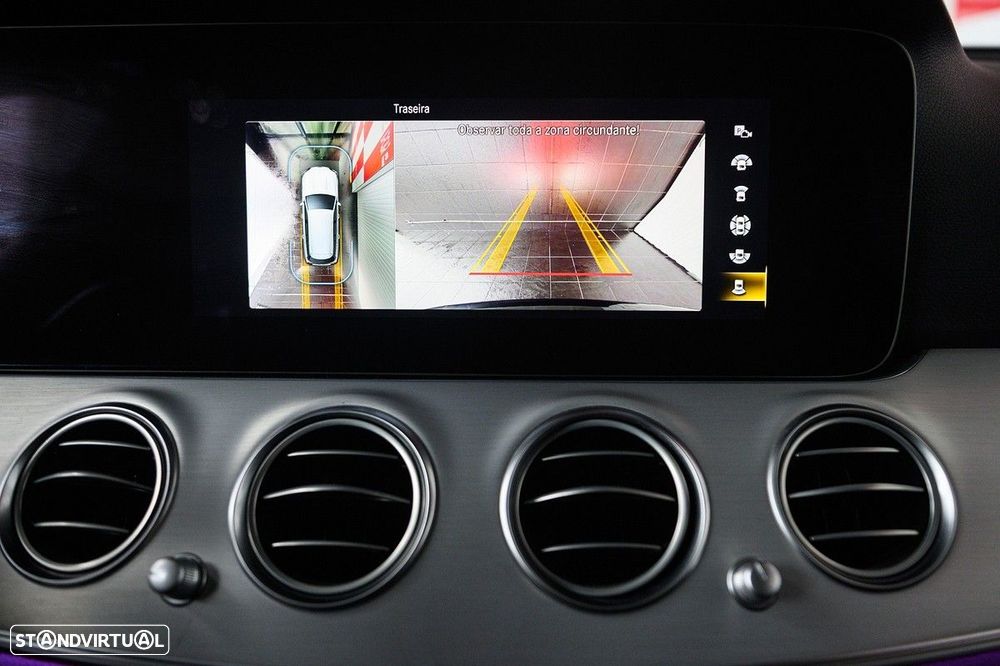 Mercedes-Benz E 300 de Avantgarde - 27