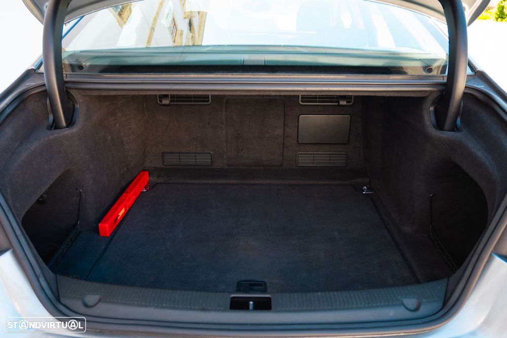 Audi A8 3.0 TDI DPF clean quattro tiptronic - 52