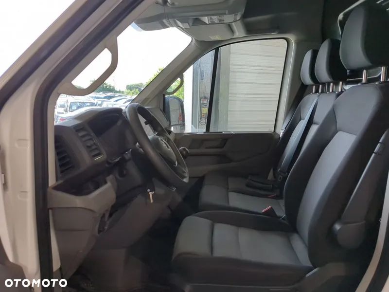 Volkswagen CRAFTER - 8