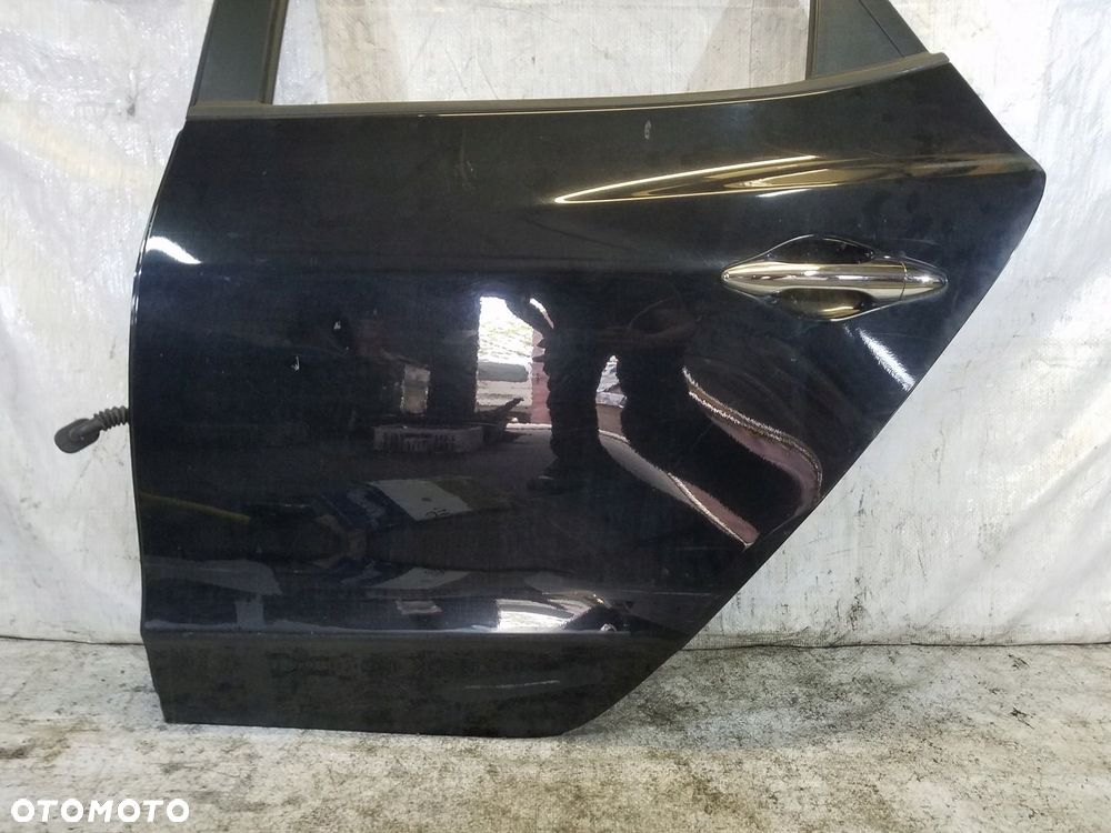 DRZWI TYŁ PRAWE HYUNDAI IX35 KOD PAE - 8