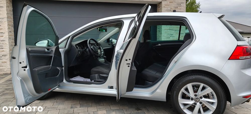 Volkswagen Golf 1.6 TDI BlueMotion Technology DSG Lounge - 14