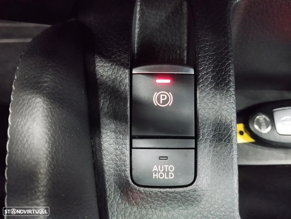 Nissan Qashqai 1.5 dCi 360 - 36