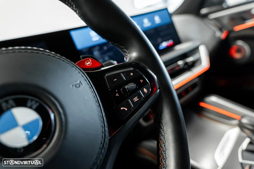 BMW XM Label Red - 33