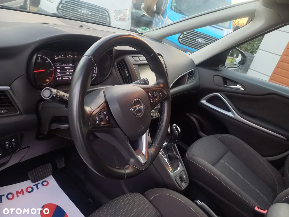 Opel Zafira - 22