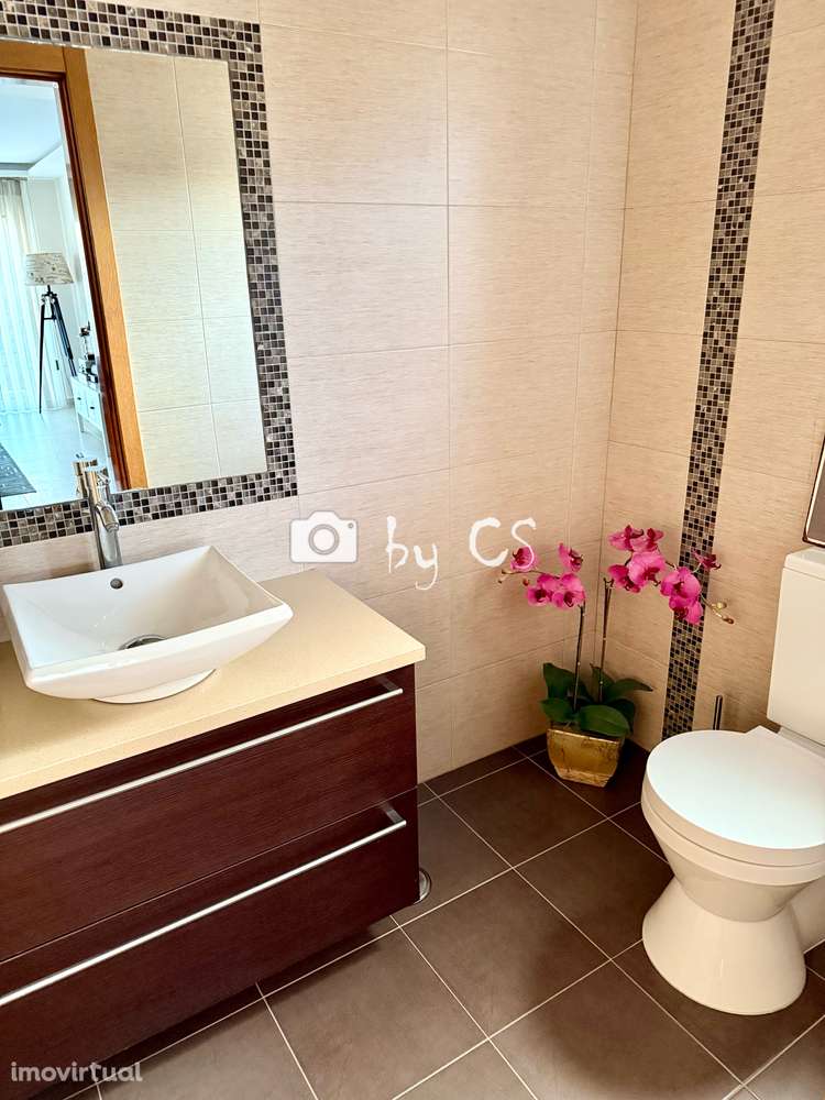 Moradia V3 em Zona Privilegiada de Portimão - Grande imagem: 5/16