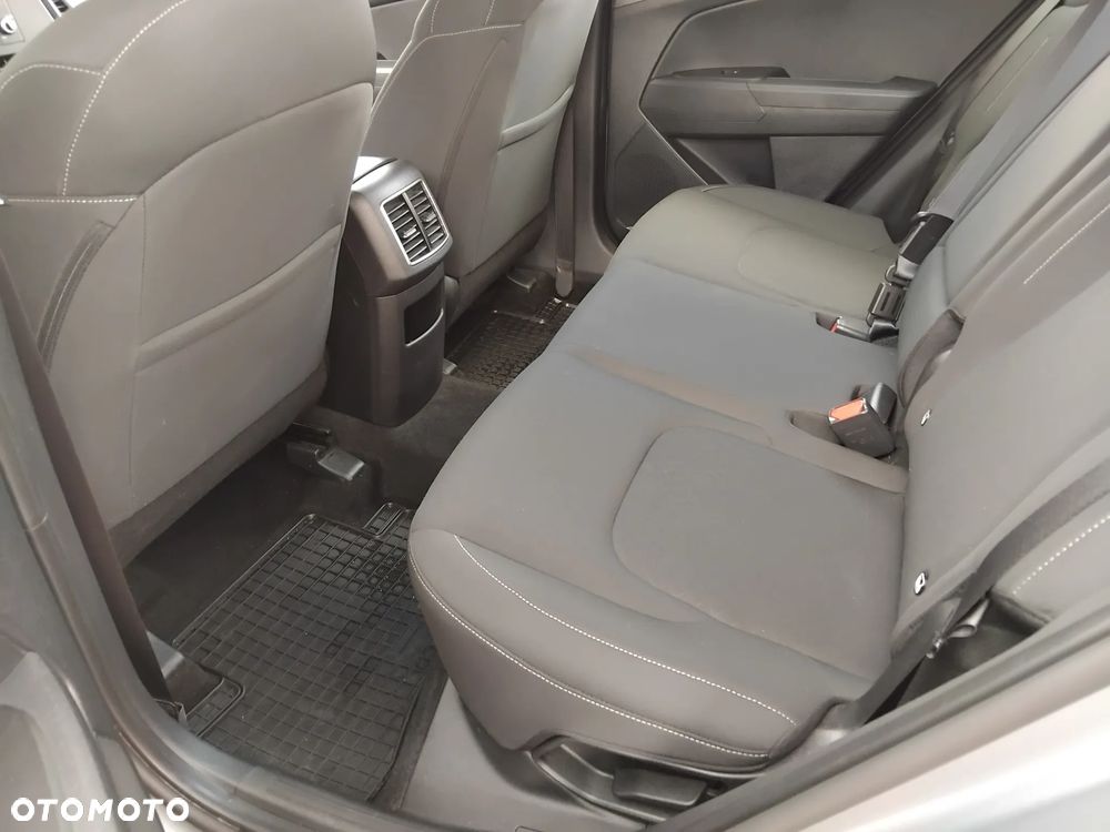 Kia Sportage 1.6 T-GDI M 2WD - 6
