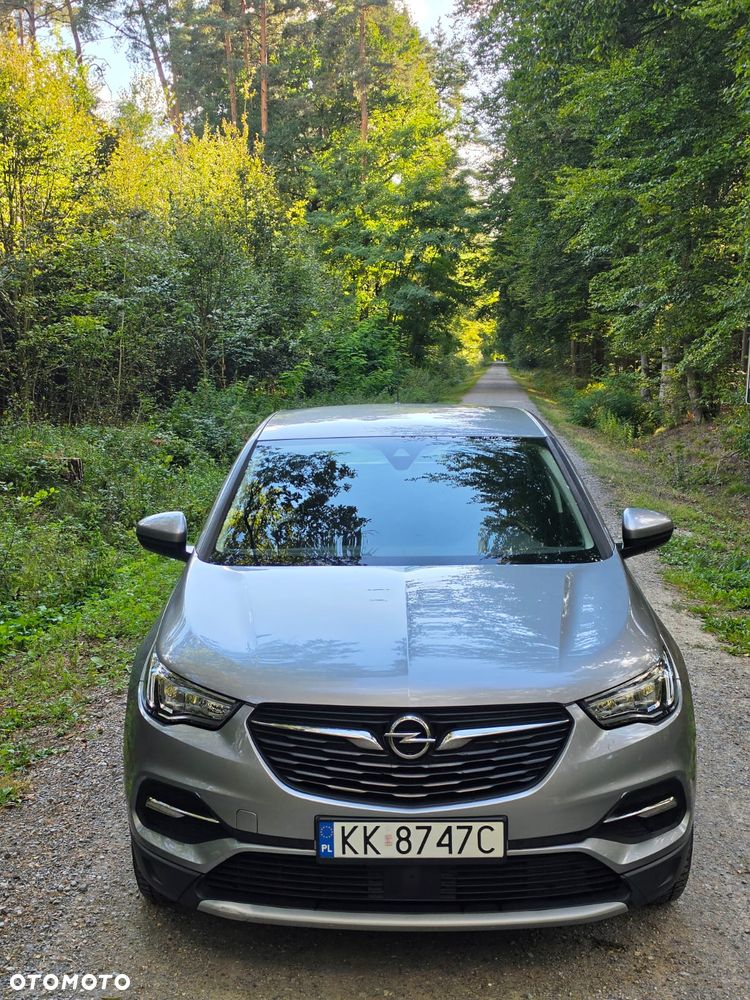 Opel Grandland X 1.6 T Elegance S&S - 9