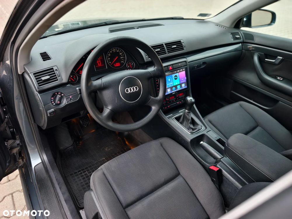 Audi A4 Limousine 2 - 5