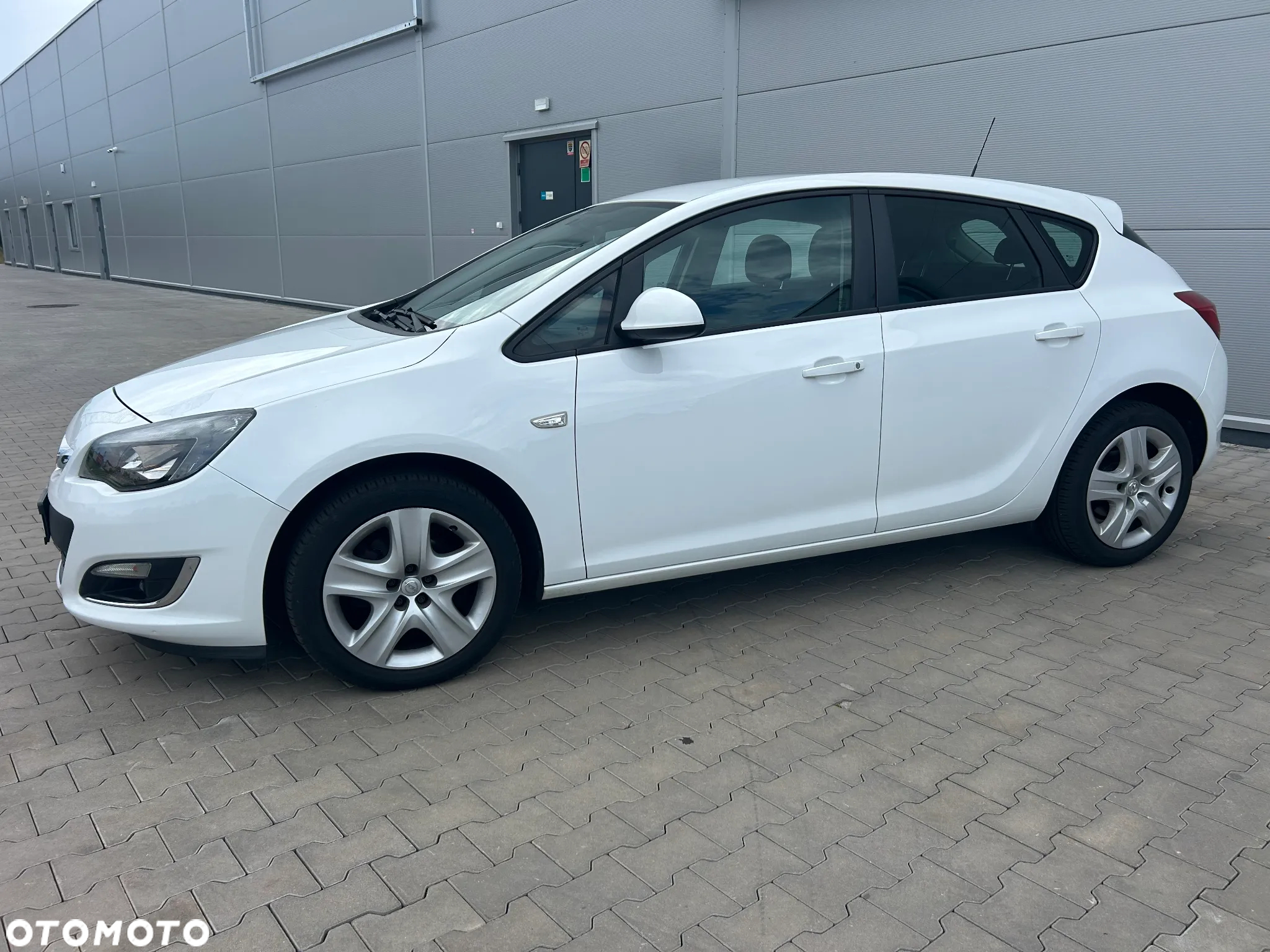 Opel Astra IV 1.4 Active - 10