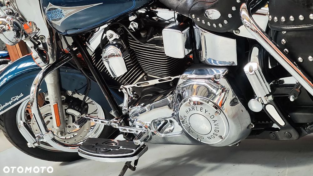 Harley-Davidson Softail Heritage Classic - 20